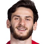  欧冠赛场风云：克瓦拉茨赫利亚破除质疑，强势回应挑赛传言 体育新闻 欧冠赛场风云：克瓦拉茨赫利亚破除质疑，强势回应挑赛传言 体育新闻