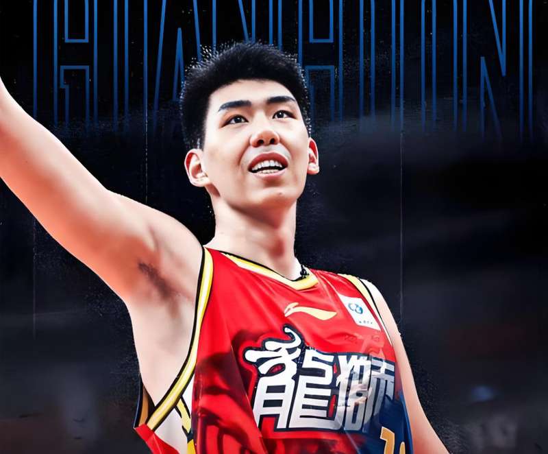 CBA内线新星：徐昕蜕变之路与职业规划启示