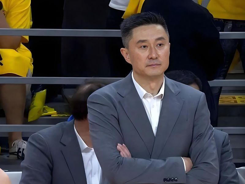  CBA内线新星：徐昕蜕变之路与职业规划启示 体育新闻