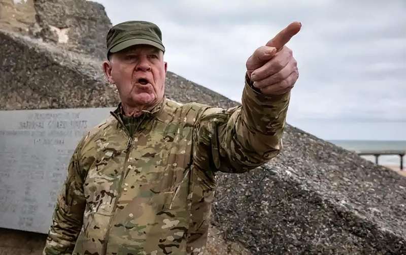  B2战略轰炸机的命门：加油机依赖症背后的技术死结 新闻