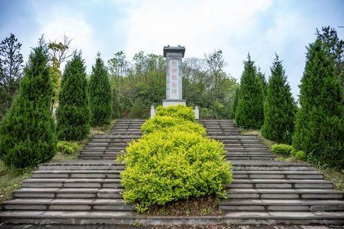 跨越七十六年的数据追踪:一座无名烈士墓的数字记忆工程 文化旅游