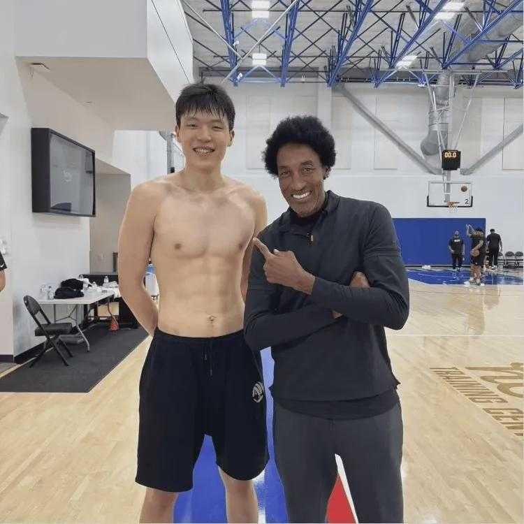  【技术解码】挡拆·篮板·投射：三项核心数据揭示杨瀚森NBA适应困境 体育新闻
