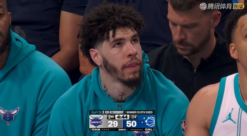  技术碾压与战术博弈：魔术31分大胜背后的深层逻辑 体育新闻