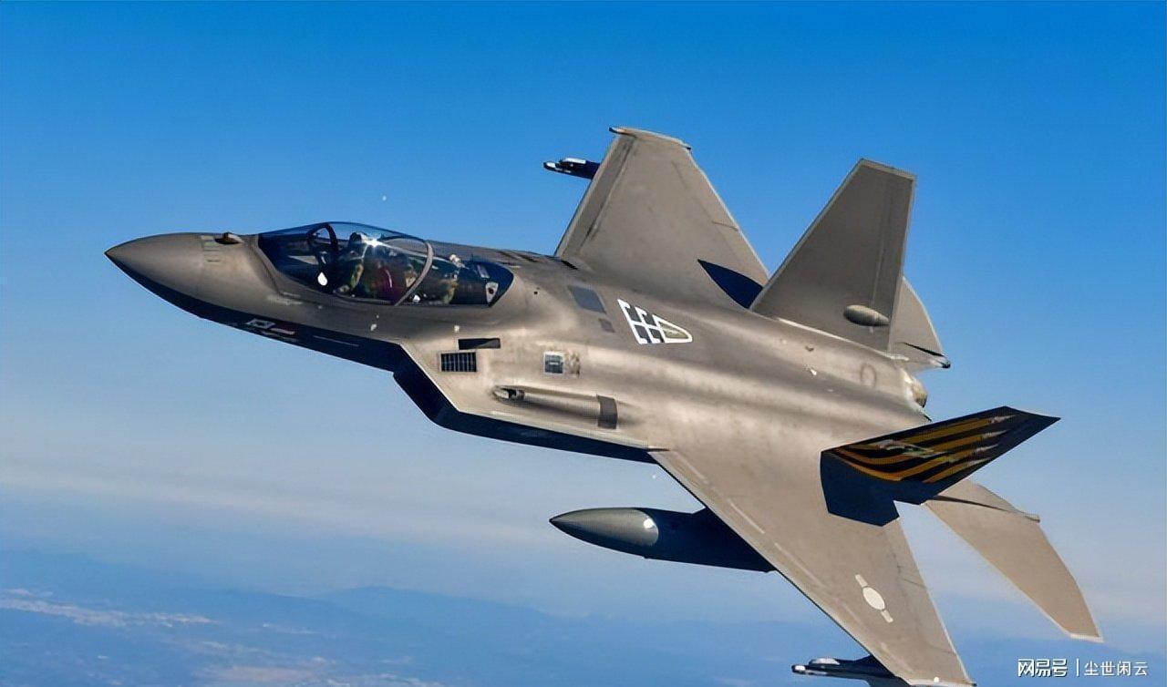  KF-21“猎鹰”量产背后的技术博弈：韩国五代机梦想与现实的距离 新闻